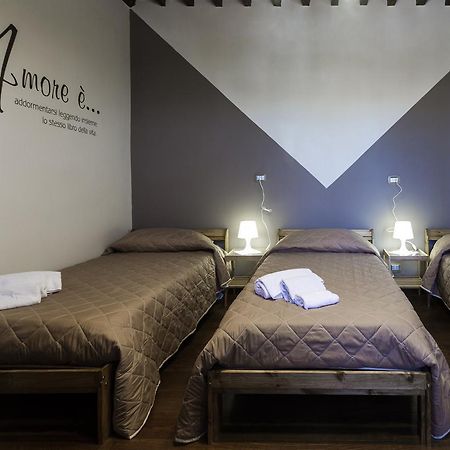Bed and Breakfast Flori'S Виареджо Экстерьер фото
