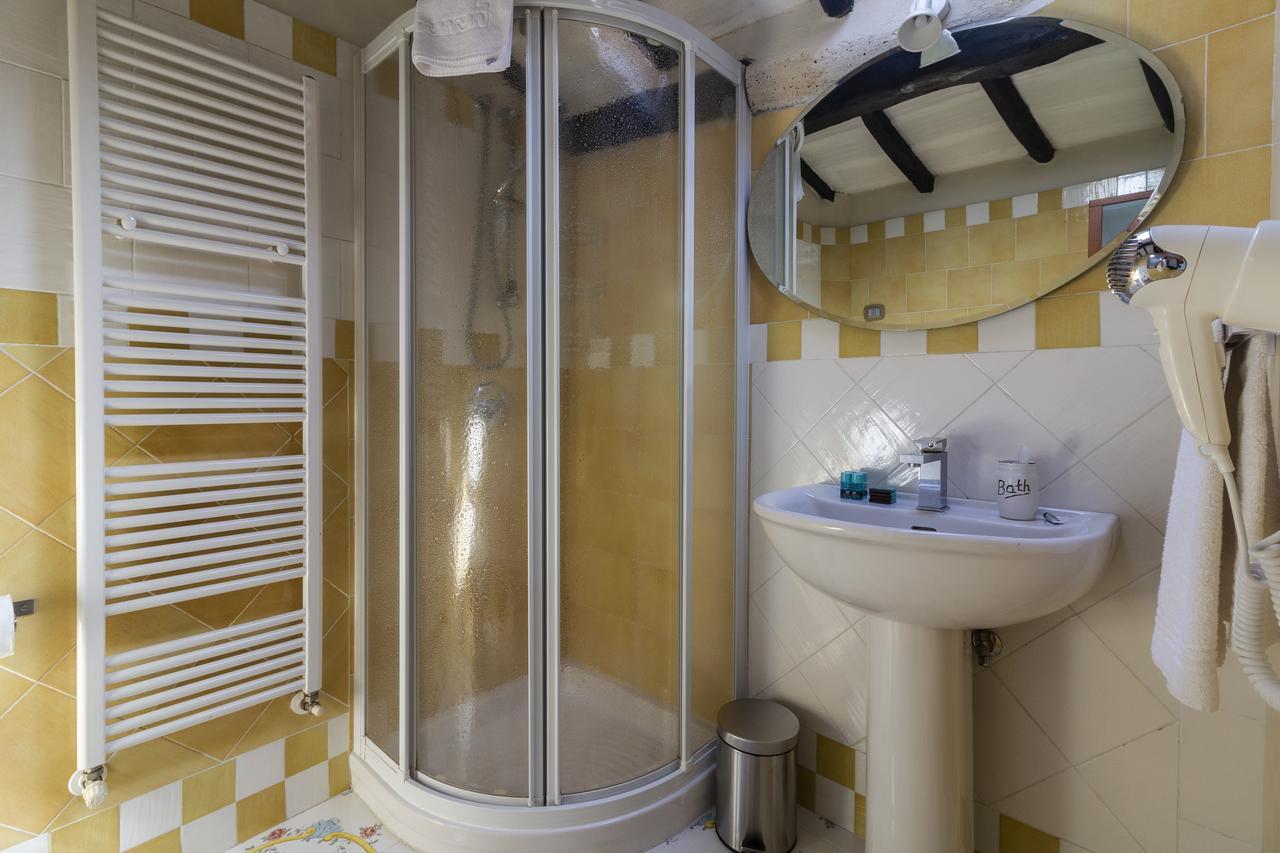 Bed and Breakfast Flori'S Виареджо Экстерьер фото